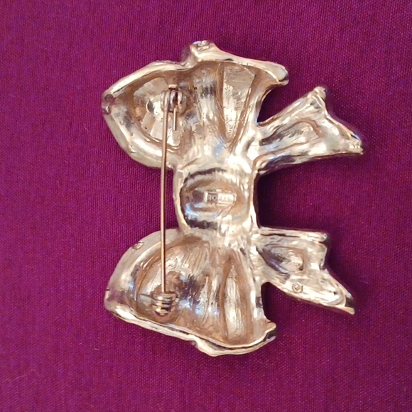 Roman brand costume bow brooch - Picture 2 of 5